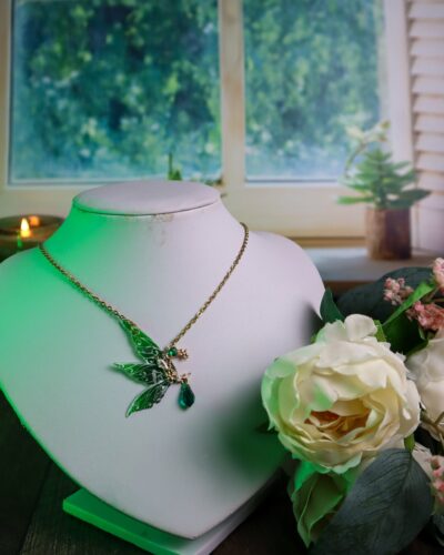 Collier – Lune d’émeraude