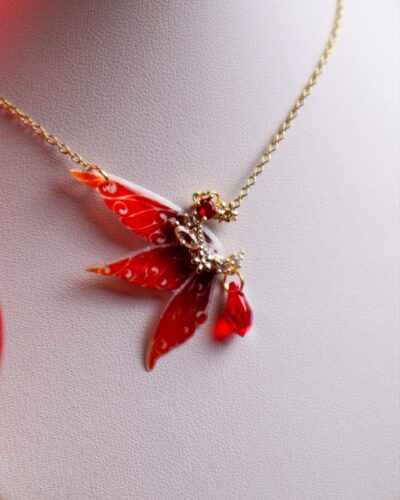 Collier – Lune de rubis